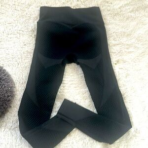 New workout pants sz s